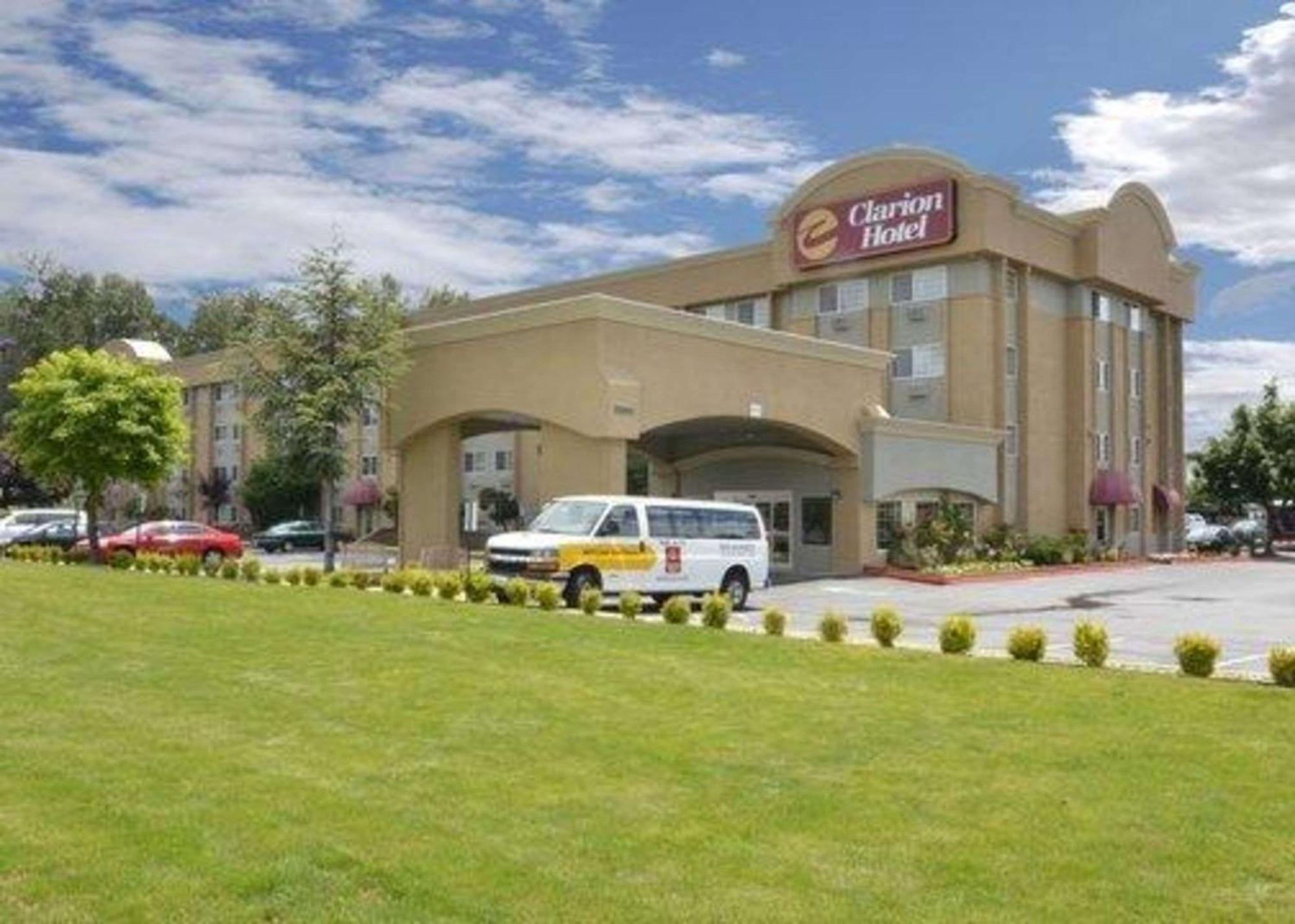 Clarion Inn Renton-Seattle Exterior photo